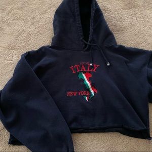 LITTLE ITALY Cropped Hoodie